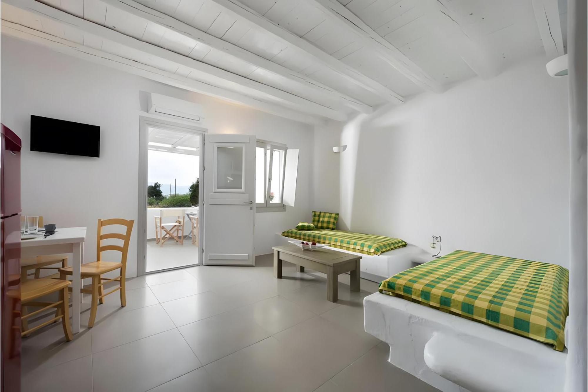 Maisonette No 3 90 Squares Meters Kimolos Exterior photo